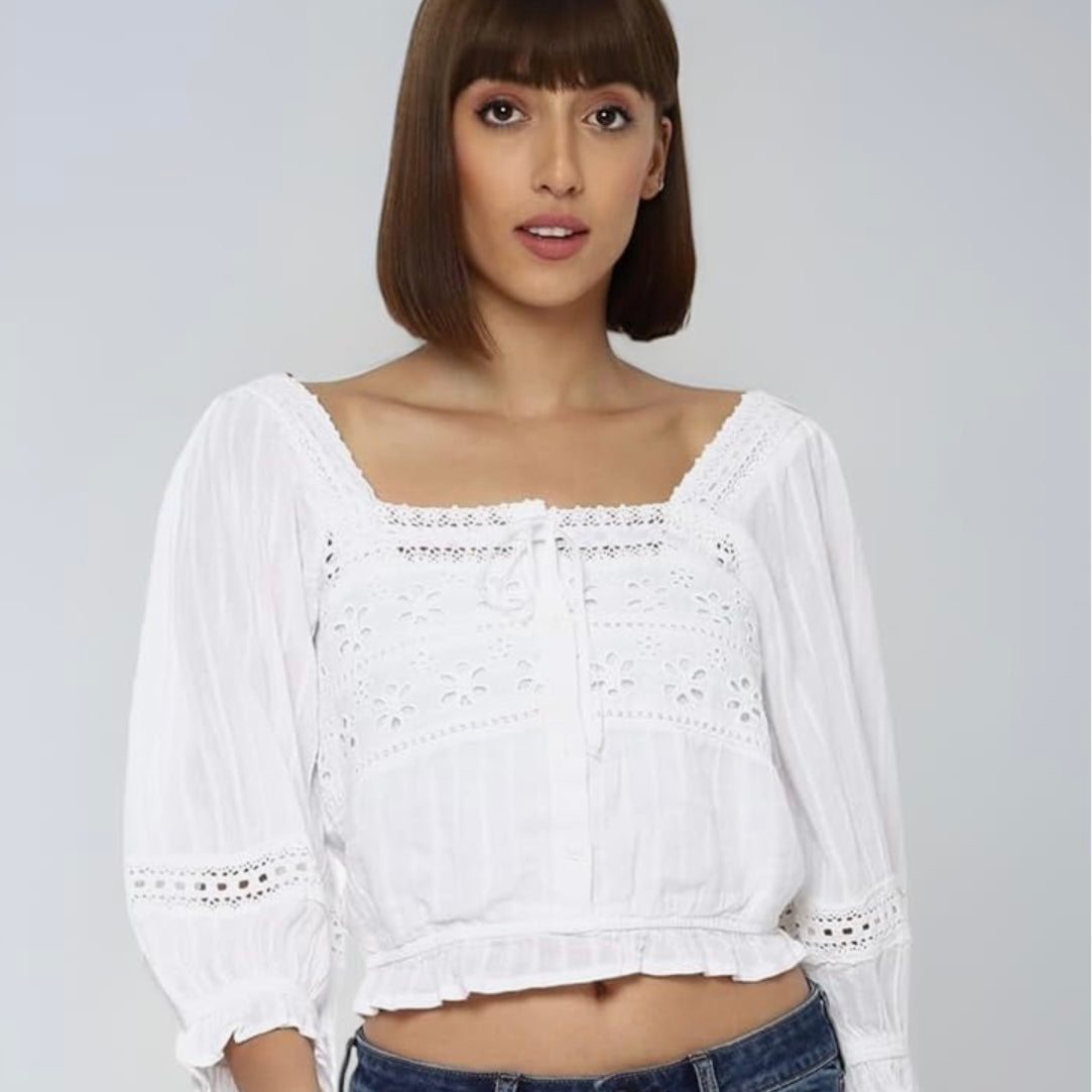 NWT Eyelet Peasant Blouse (XS/S)