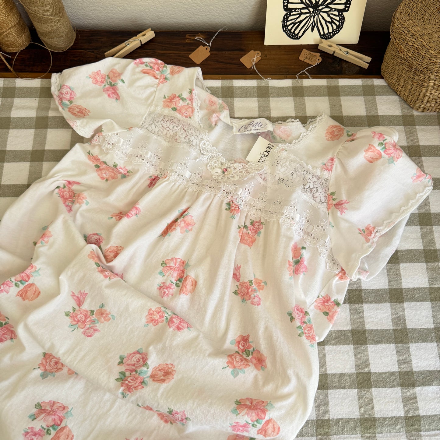 Vintage Lace Eyelet Inset Coquette Cottage Nightgown with Pink Rose Print