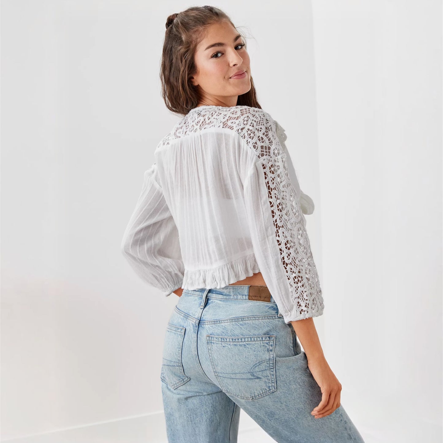 AE V-Neck Lace Tie-Front Blouse (XL)