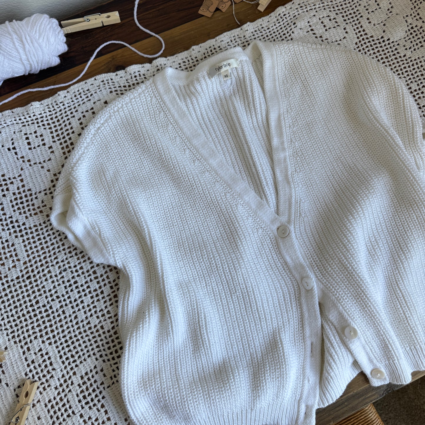 Sleeved Knit Cardigan/Vest (XS)