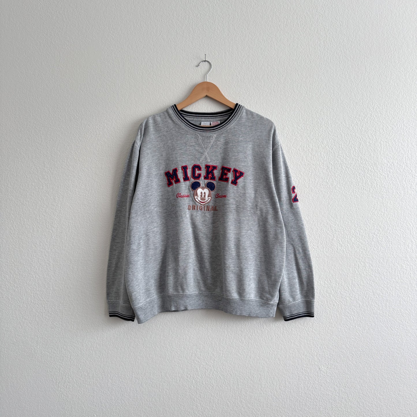Vintage Mickey Mouse Embroidered Crew (XL)