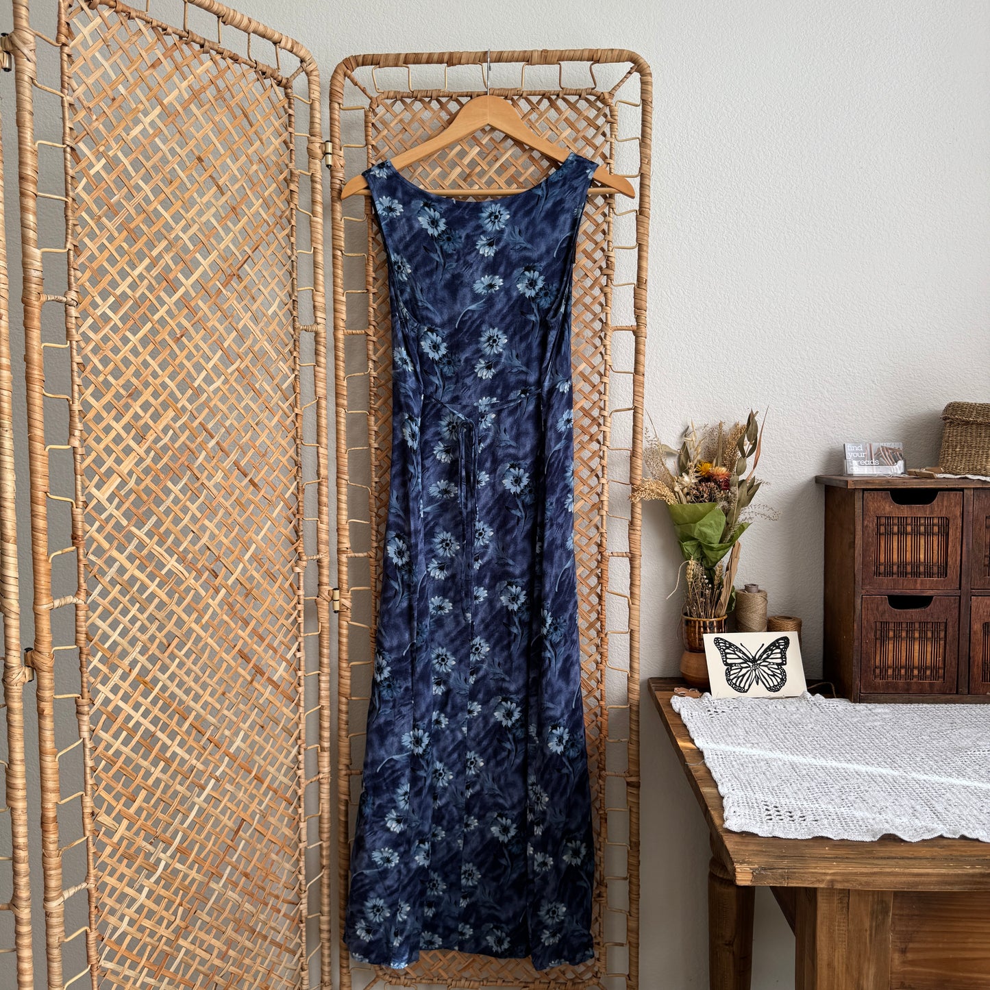 Vintage Floral Maxi Dress (XS-S)