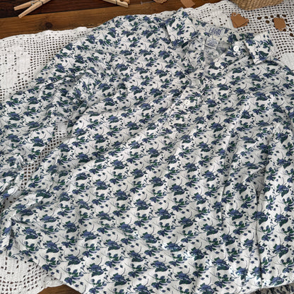 Vintage Floral Long Sleeve Henley (M)