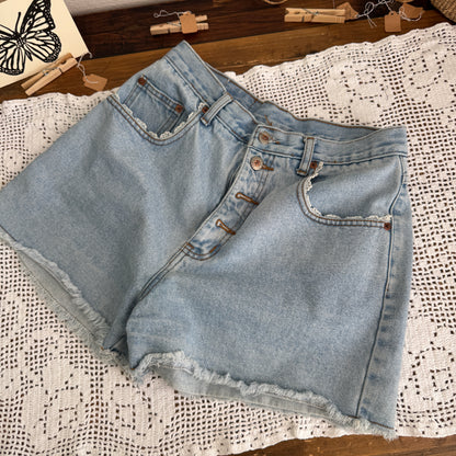 Vintage Floral Pocket Denim Shorts (30W)