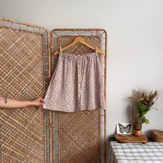 Vintage Floral Buttoned Mini/Midi Skirt (M/26W)