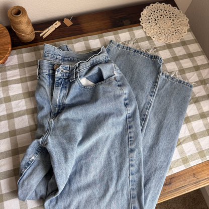 Vintage Straight Leg Denim Jeans (26-27W)