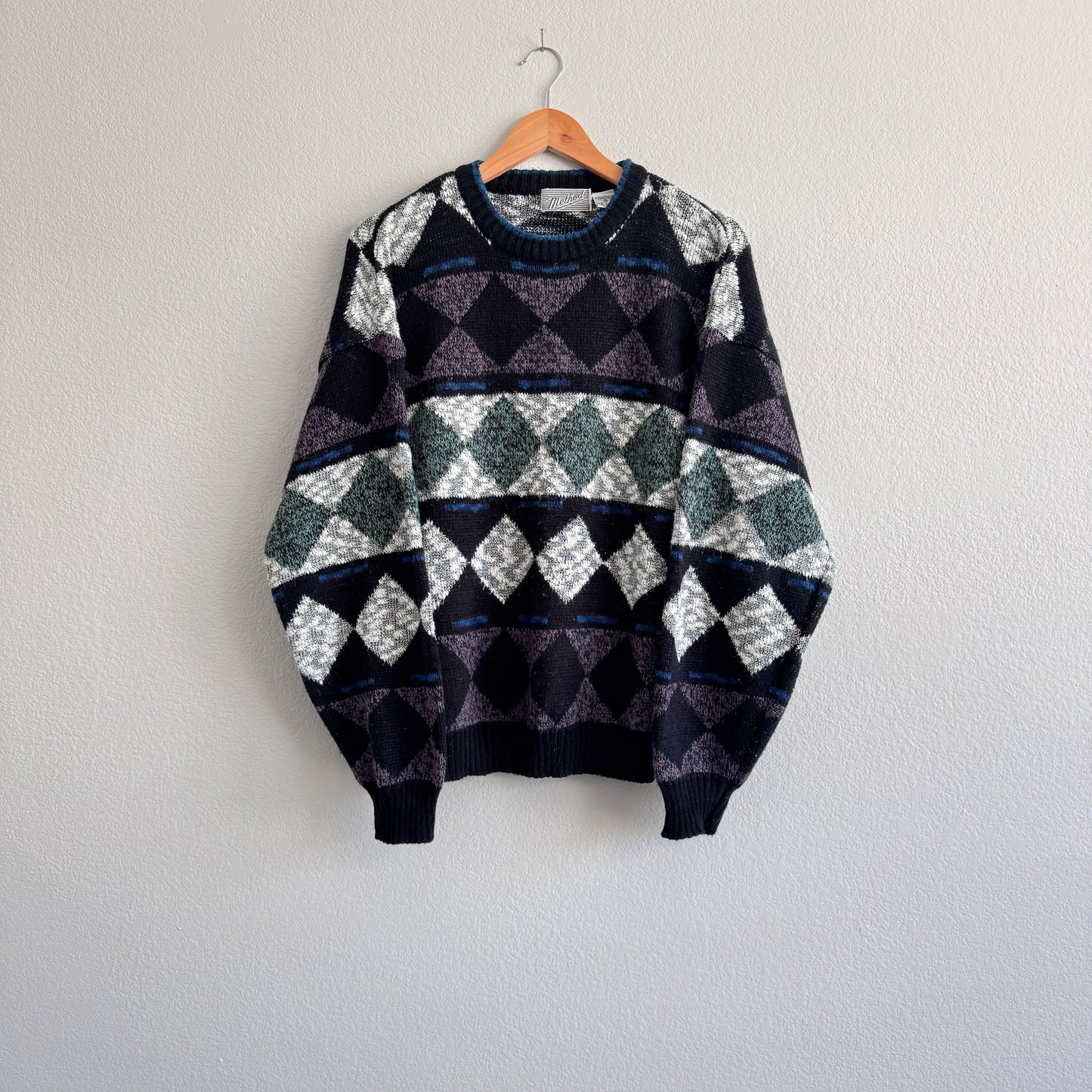 Vintage Diamond Patterned Sweater (M)