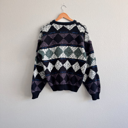 Vintage Diamond Patterned Sweater (M)