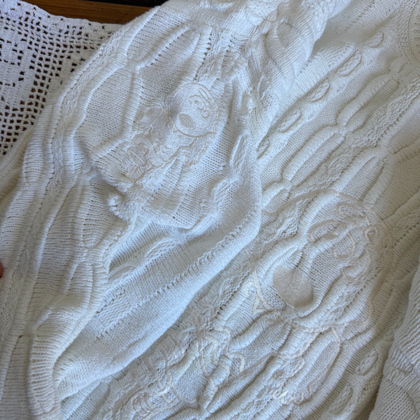 RARE Vintage Coogi-Style Charlie Brown Embroidered Sweater (XL)