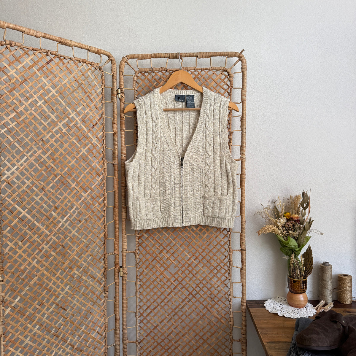 Vintage Zippered Sweater Vest (S-M)