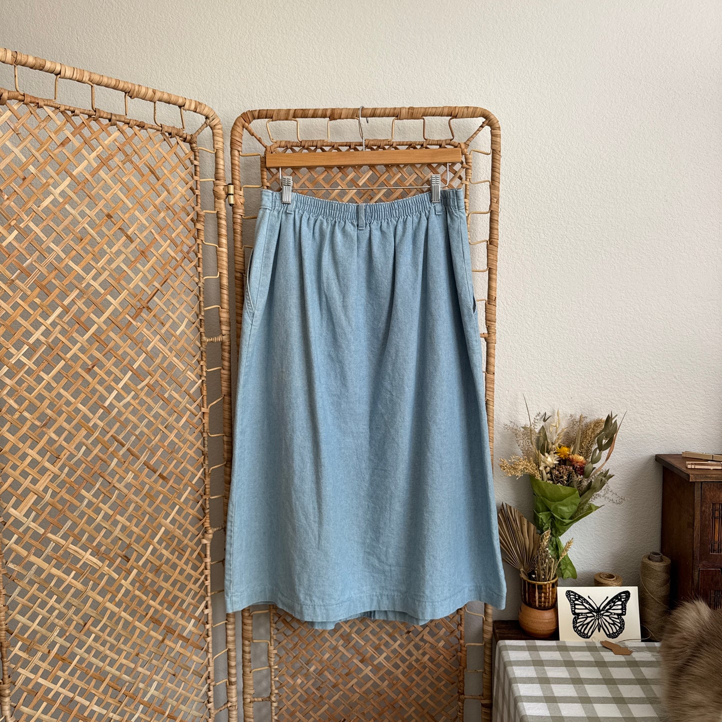 Vintage Levi's Buttoned Denim Skirt (30-31W)