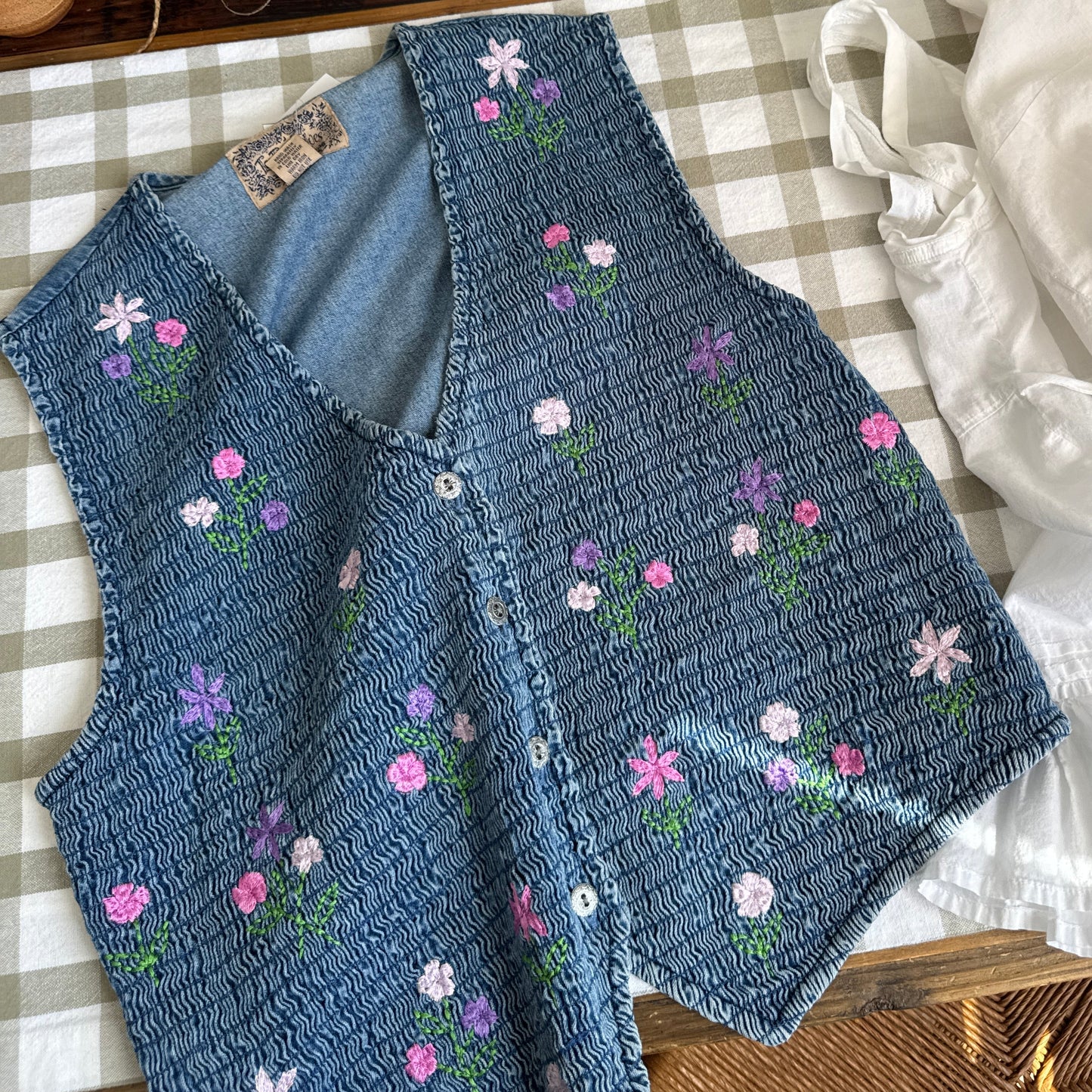 Vintage Floral Embroidered Denim Vest (XL)