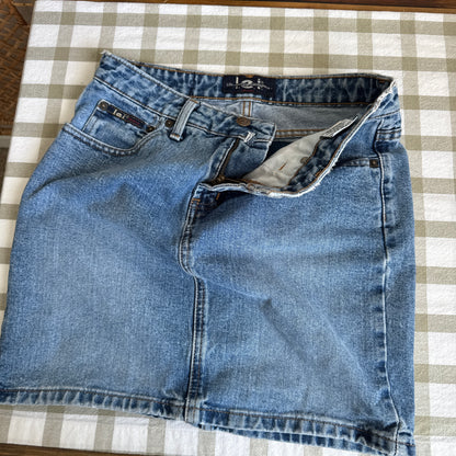 Vintage Y2K Denim Mini Skirt (30W)