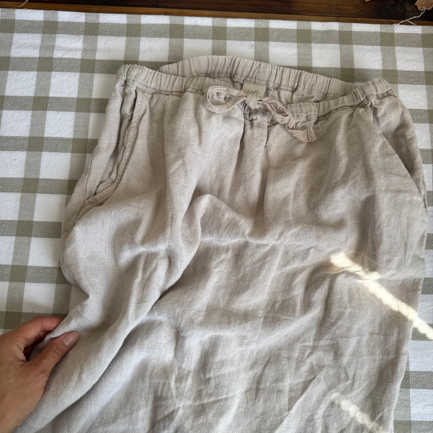Vintage Linen Maxi Skirt (28-36"W)