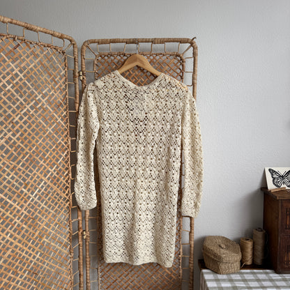 Hand Crochet Single Buttoned Cardigan (S-M)