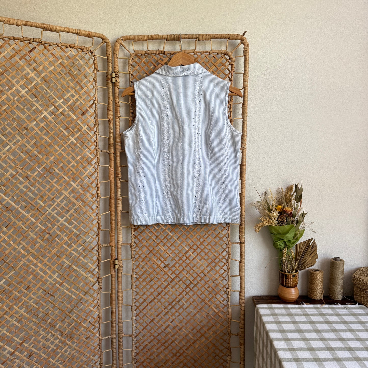 The Rising Tide Eyelet Tank (M)
