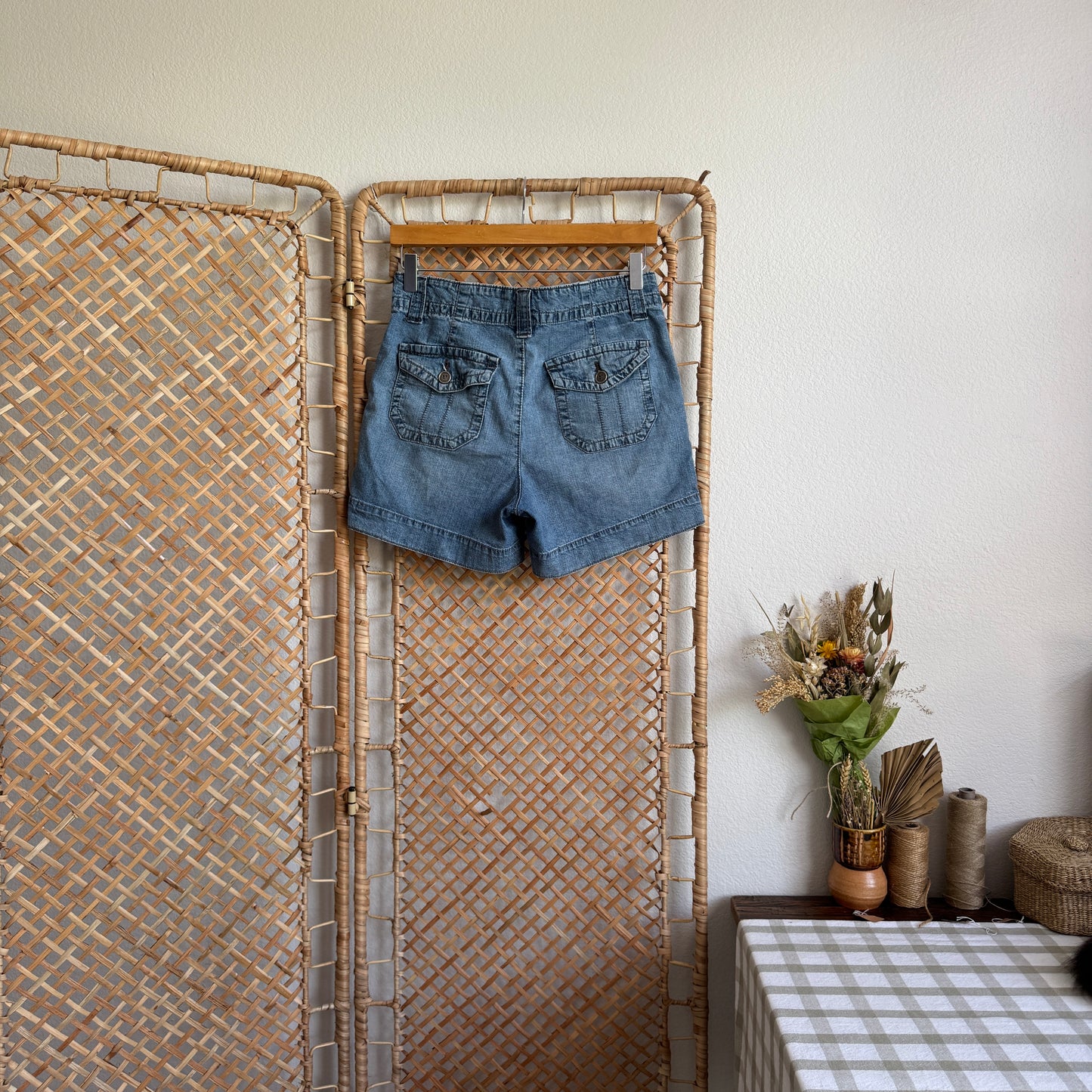 The Hazy Sky Utility Denim Shorts (4)